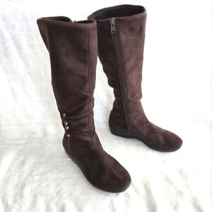 Womens Elegant Brown Knee-High Boots Sz 7.5‎ Casual Comfort Low Wedge Heel